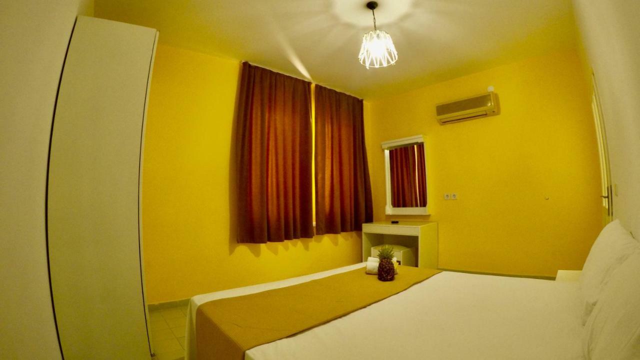 Flamingo Beach & Suite Mahmutlar Exterior foto